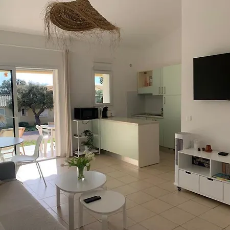 Vakantiehuis Caroline - Maison Dans Belle Avec Piscine - Lucie De Porto Vecchio *